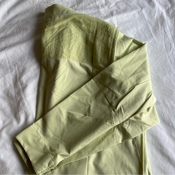 NWT Mens Lululemon Water Repellent Hike Convertible Bomber XL Dewy LM3DNFS - Picture 3 of 6